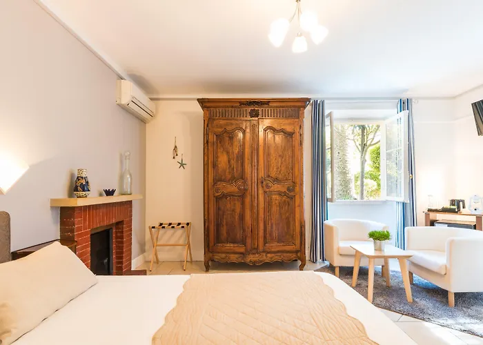 Mas Djoliba Hotel 3*