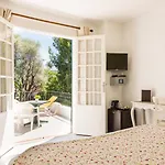 Mas Djoliba Hotel Antibes