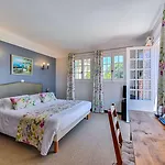 Mas Djoliba 3* Antibes