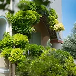 Hotel Mas Djoliba Antibes