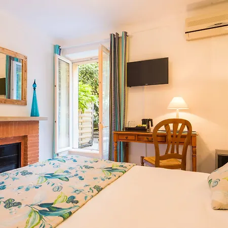 Mas Djoliba Hotell 3*