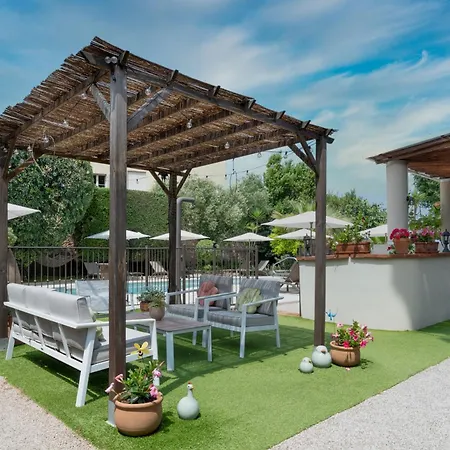 Hotell Mas Djoliba Antibes