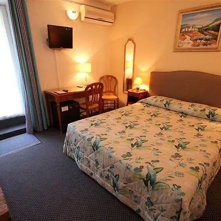 Hotell Mas Djoliba Antibes