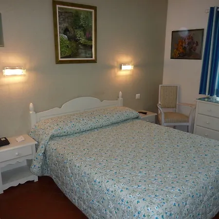 Mas Djoliba Hotell Antibes