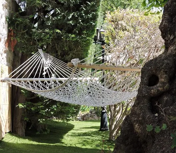 Hotell Mas Djoliba Antibes