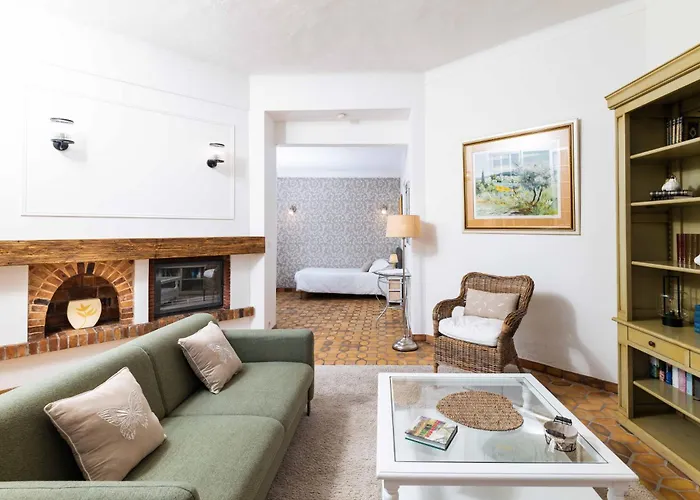 Hotell Mas Djoliba Antibes