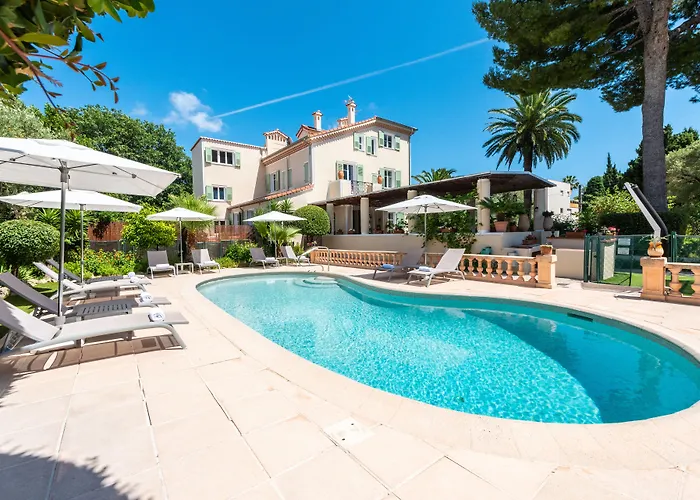 Mas Djoliba Hotell 3*