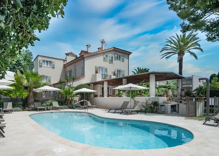 Mas Djoliba Szálloda 3*